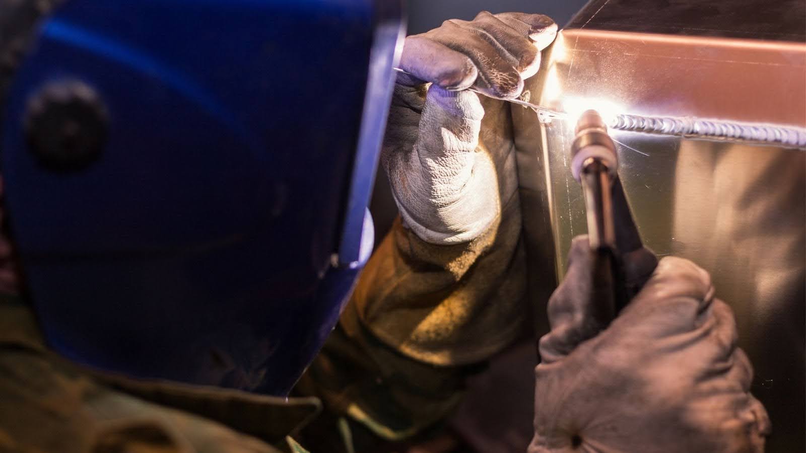 What is Aluminum TIG Welding? How is it Done? aluminum tig welding